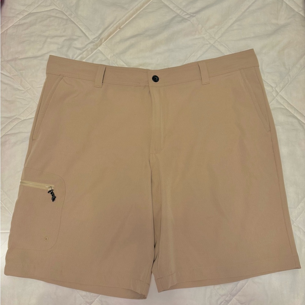 Magellan Outdoors Beige Flat Front Shorts